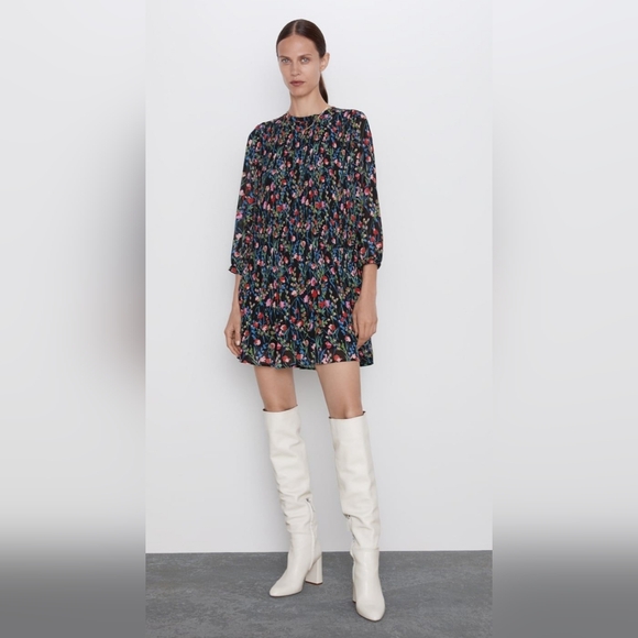 Zara Annie Black Floral Pleated Oversized Mini Dress Long Sleeve Size XS Boho - Picture 1 of 9